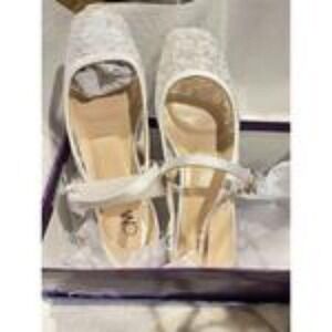Bridal Flats Ideal for a Bride on her special day! **8 Wide***